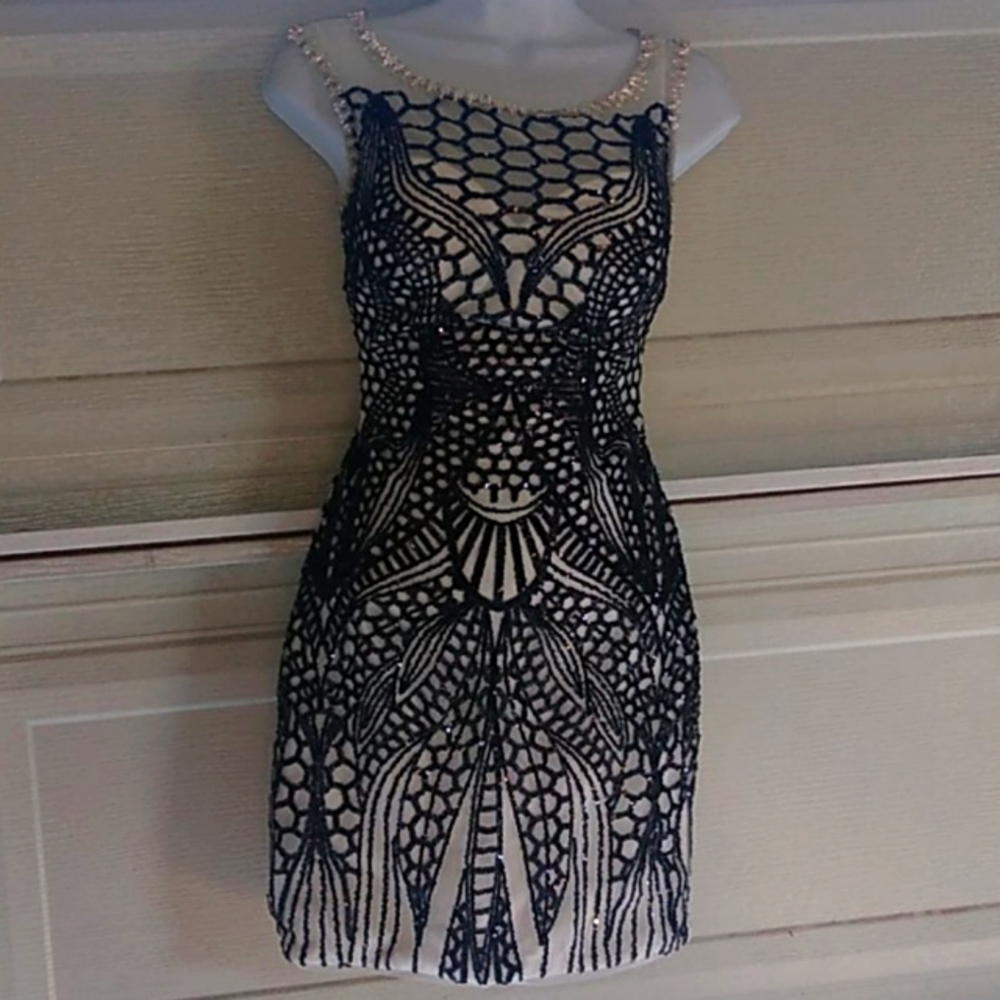 Val Stefani beaded dress Size 0 Association of Wedding Gown Specialists
